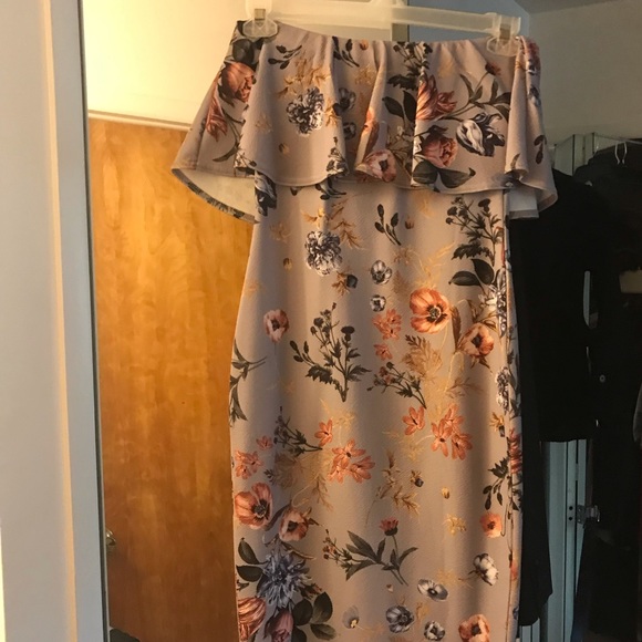 Pretty Little Things dress - Picture 1 of 1